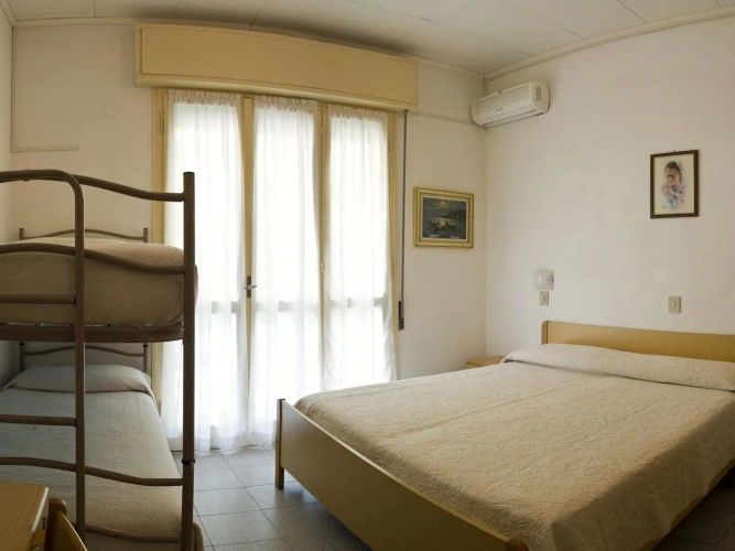 Standard Quadruple room