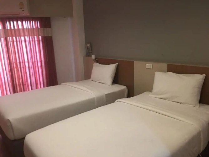 Standard Twin room with balcony and with city view