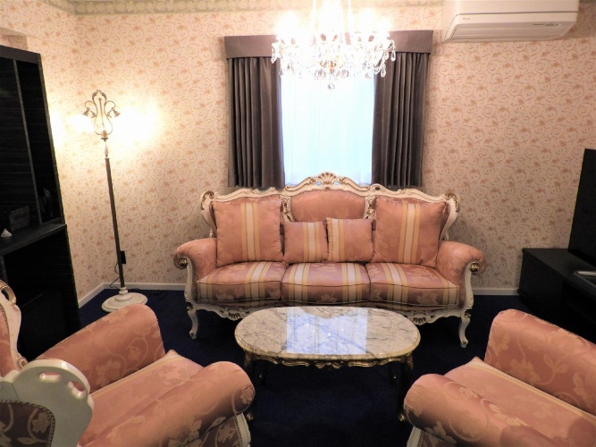 2 Bedrooms Suite