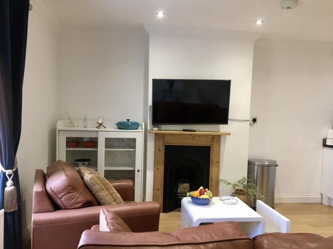 Amelia’s City Centre Hideaway