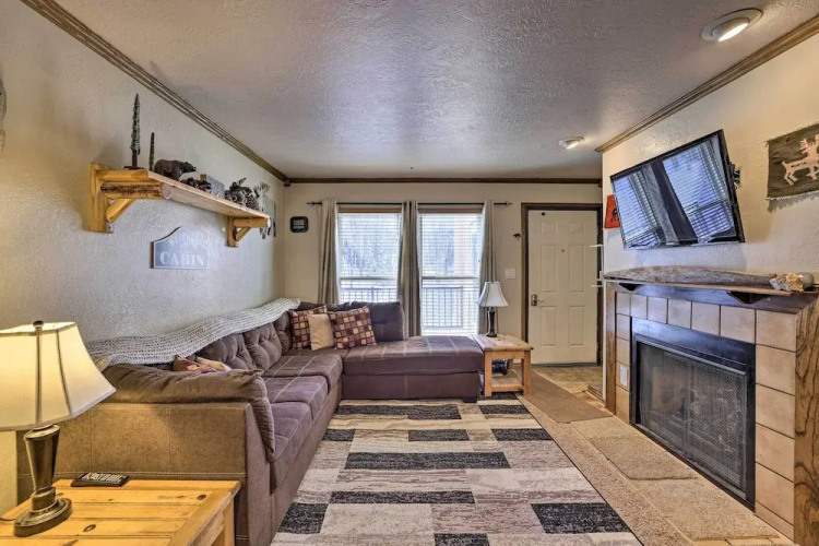 Brian Head Resort Condo - Near Skiing & Hiking!