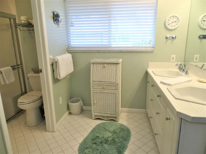 Aloha Kai - Unit 28 2 Bedrooms 2 Bathrooms Apts