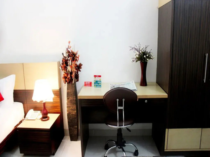 Hotel Cyber Inn by OYO Rooms