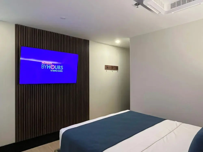 Hotel Continental By Hours