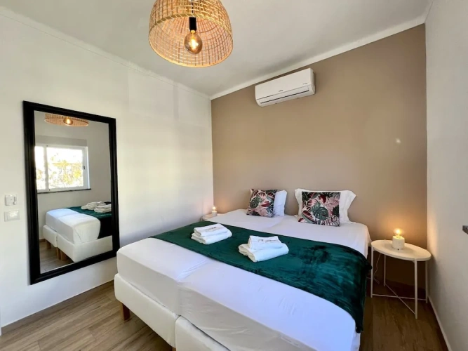 3 Bedrooms Apartment with balcony
