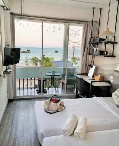 Standard Twin room with balcony and with sea view