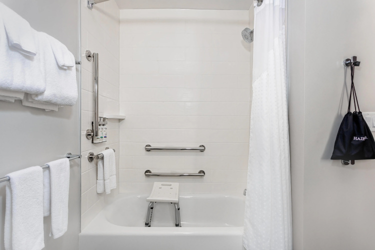 Holiday Inn Express & Suites Miramar