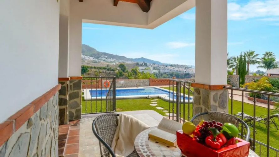 Villa Antonio Nerja by Ruralidays
