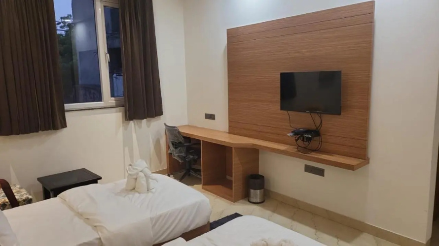 Hotel Midtown - A Unit By Prakash