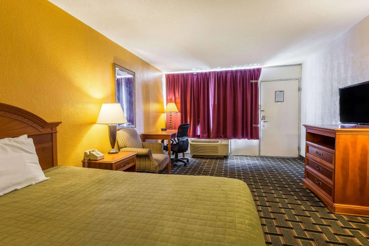 Rodeway Inn Denmark - Jackson