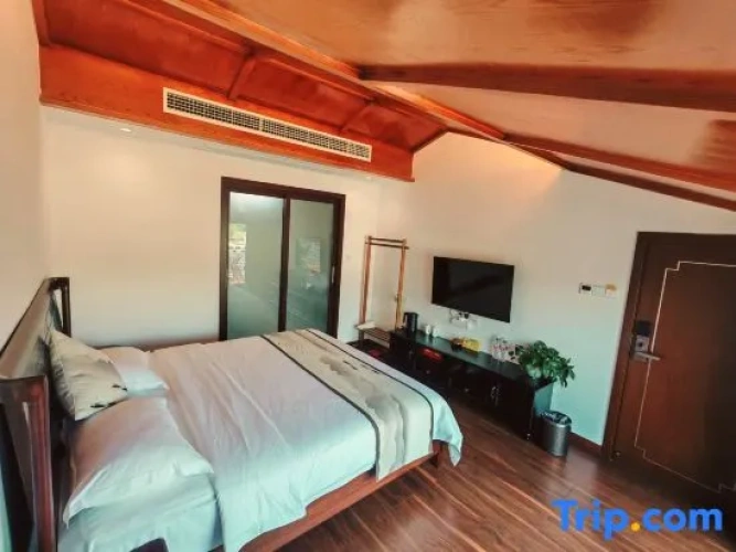 Standard Double Attic room with river view