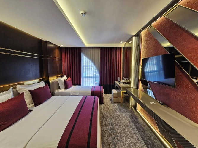 Standard Triple room