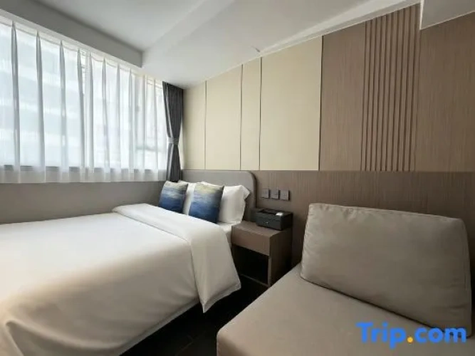 Comfort Double room with city view