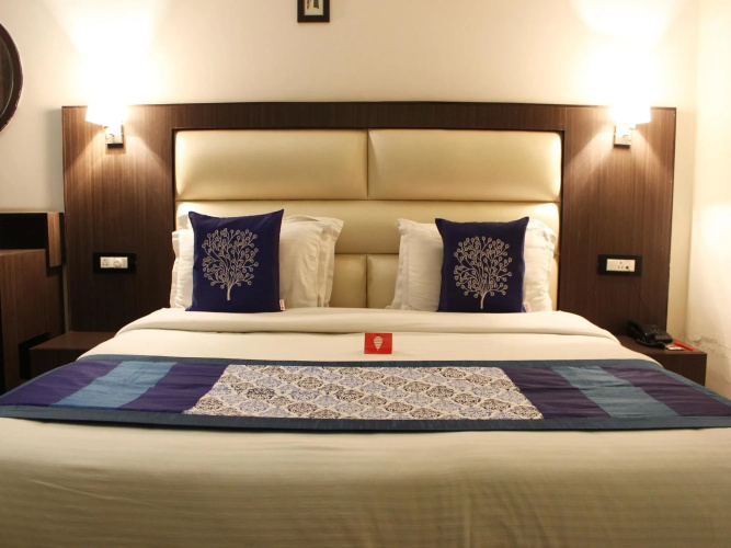OYO 13839 Hotel Narula