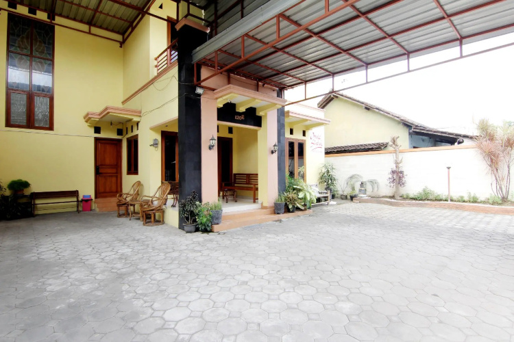 Omahe Simbah Guesthouse