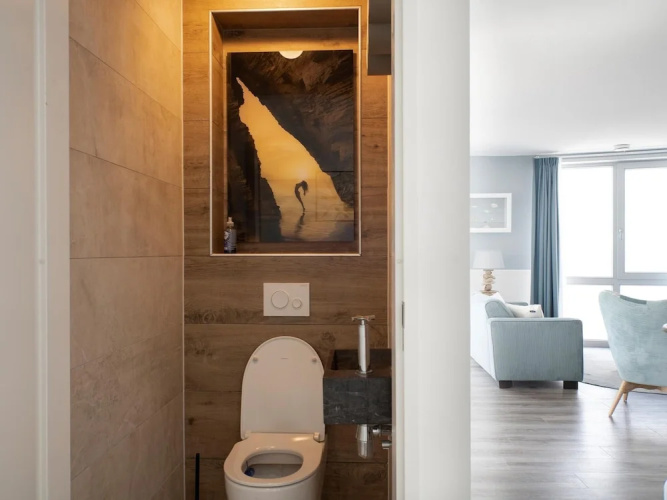 Modern Retreat With Private Sauna
