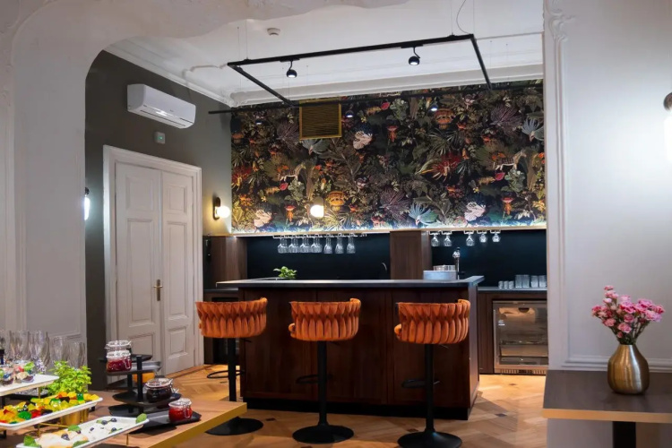 Palladian Hotel