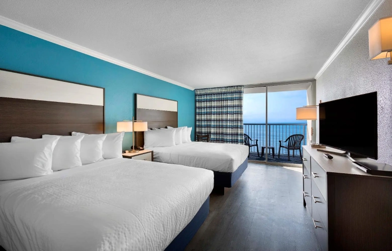 1 Bedroom Double Suite oceanfront