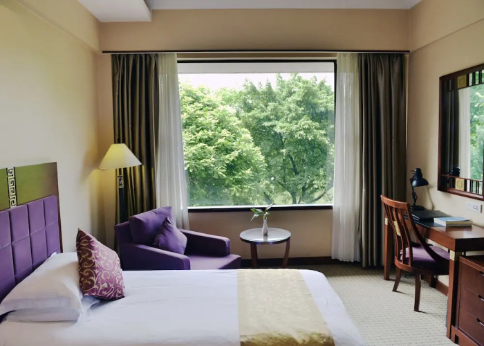 Rong Hu Hotel
