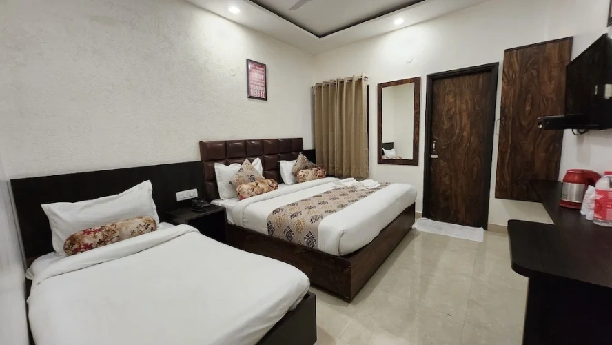 Classic Quadruple room