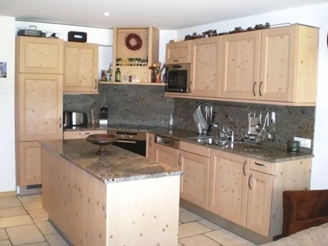 3 Bedrooms Apartment with mountain view