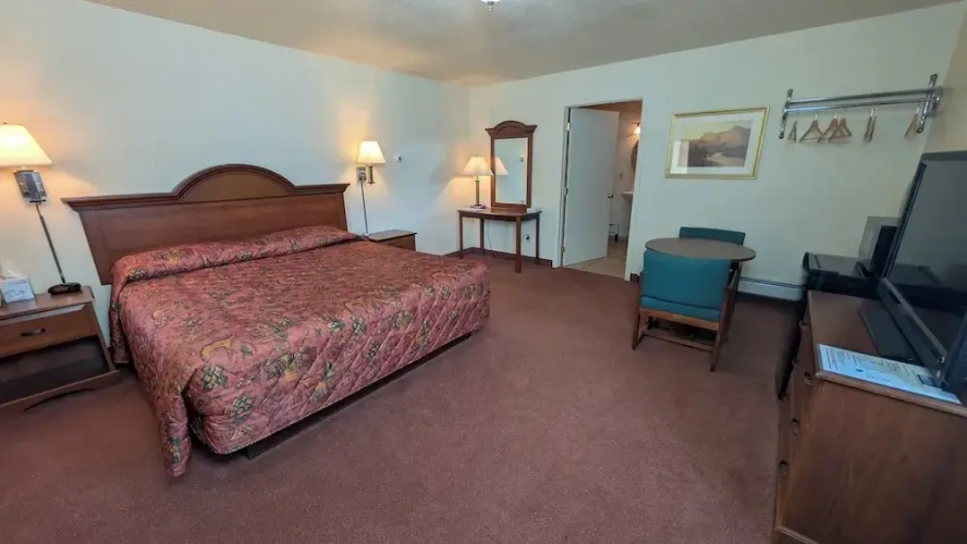 Deluxe Double Suite