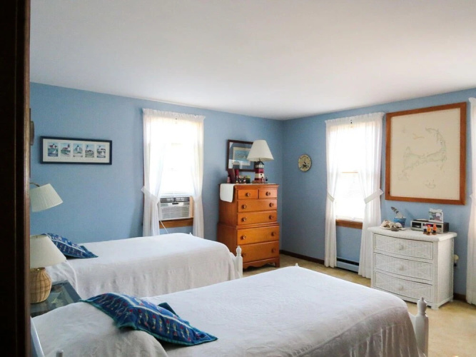 35 Cory Lane - Three Bedroom House