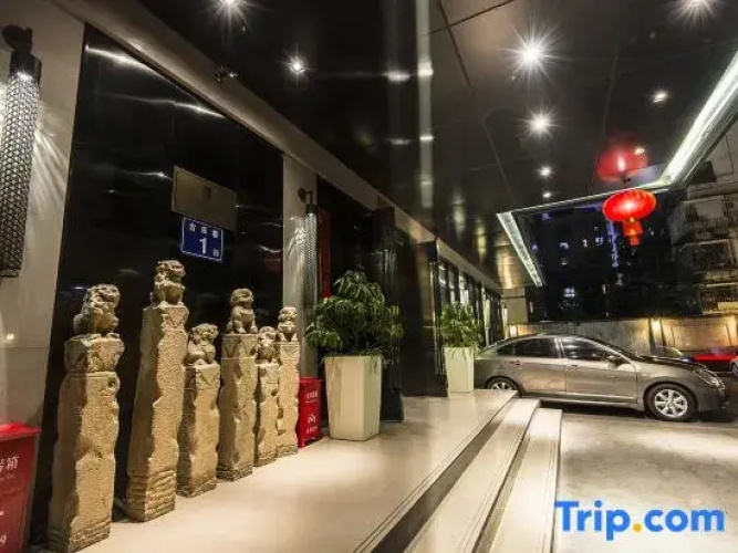 Shuibu Joy Spa Hotel
