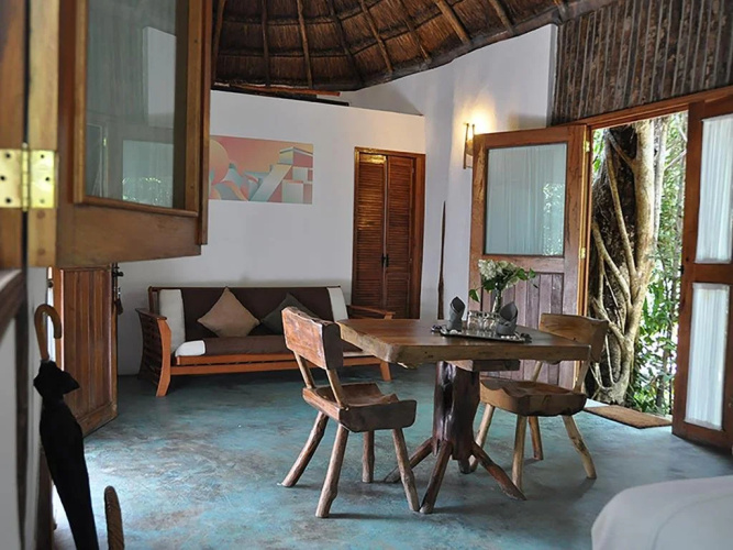 Jolie Jungle Eco Hotel