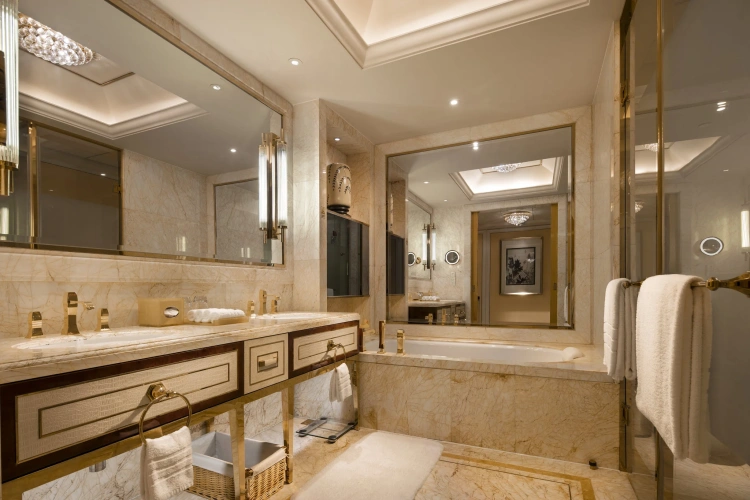 Deluxe Double room with view