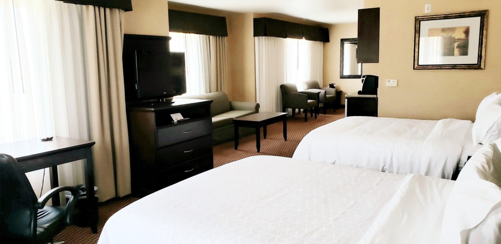 Quadruple Suite
