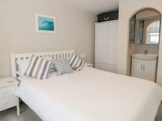 37 The Salcombe