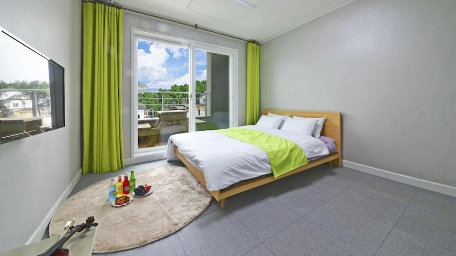 1 Bedroom Standard room with balcony