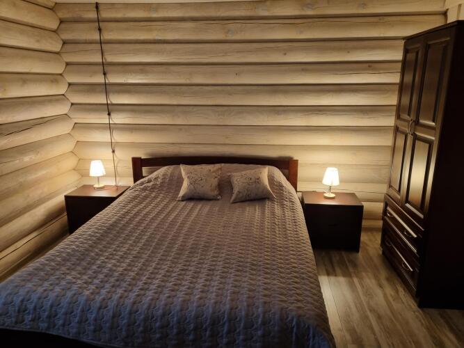 Фотография номера Коттеджа Частный Дом Уютный Домик в Лесу у Пруда