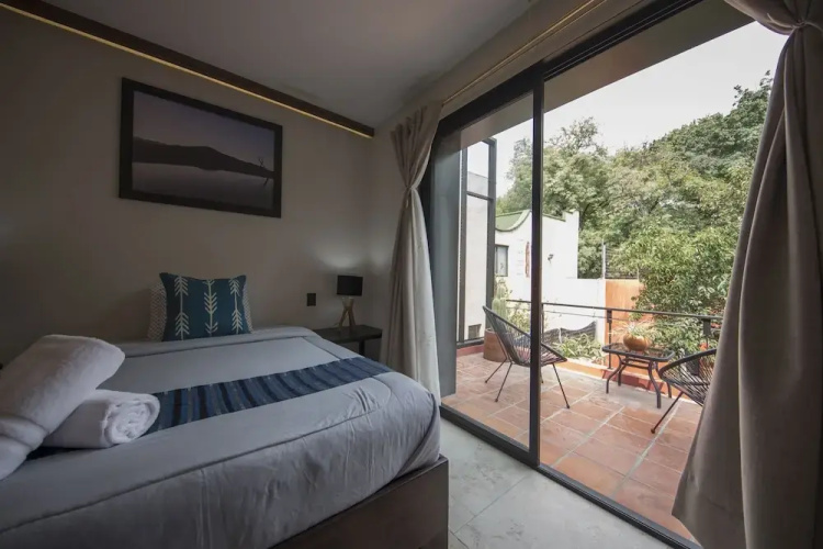Casa Tonal