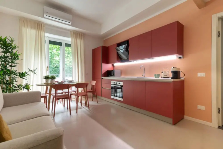 w Elegant 3BR Near Milan Center