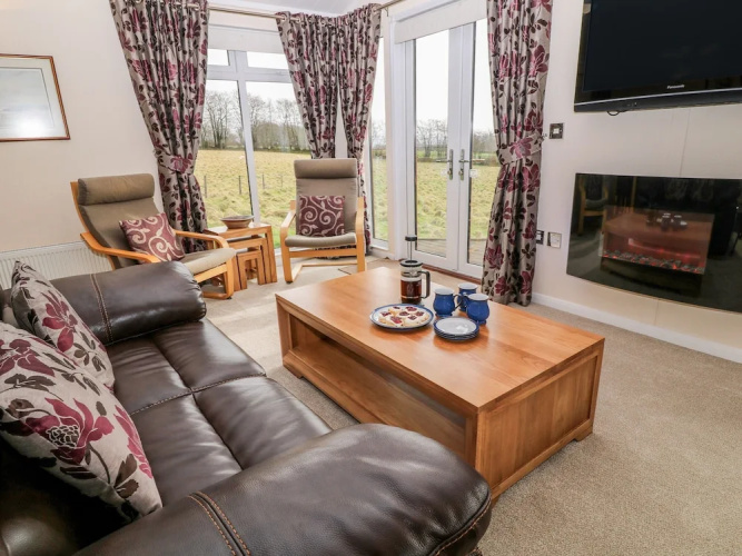 2 Cedar Lodge Park
