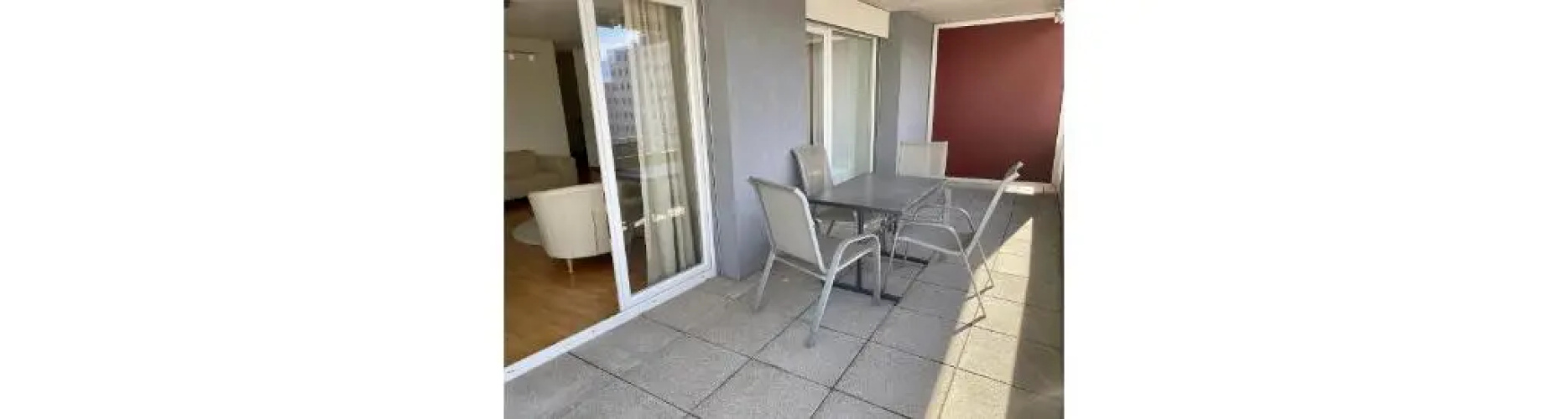 Bright spacious and modern apartment with terrace