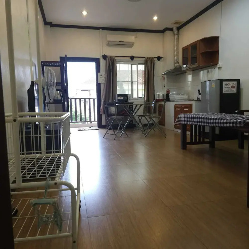 Ali Xayathit Apartment & Hotel