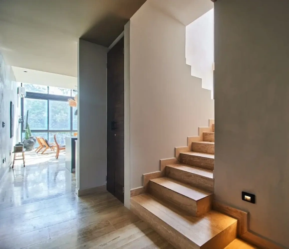 2 Bedrooms Luxury Penthouse room with park view