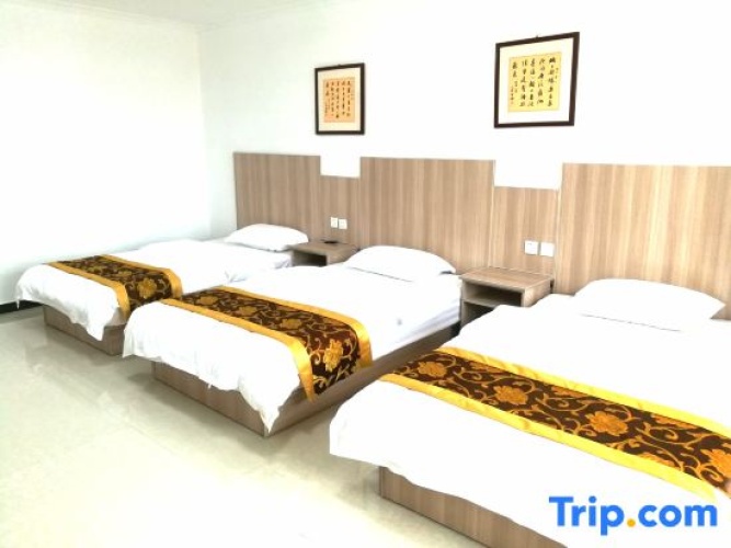 Business Triple room
