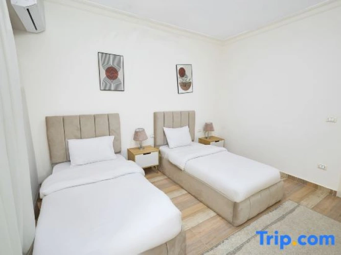 2 Bedrooms Double Apartment