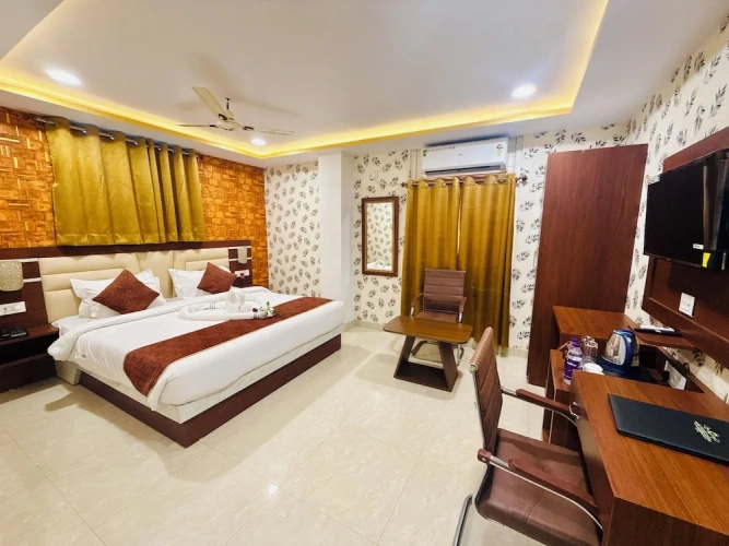 Standard Club room