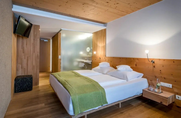 Gartenhotel Crystal