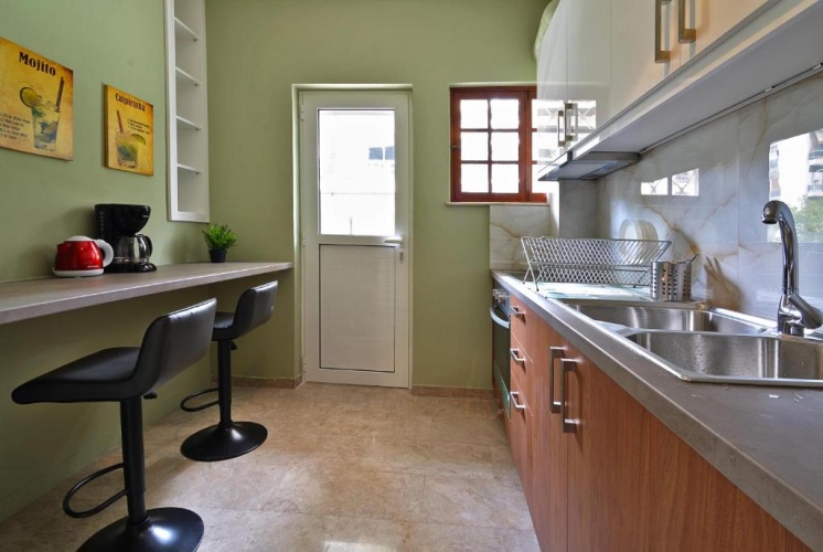 1 Bedroom Apartment