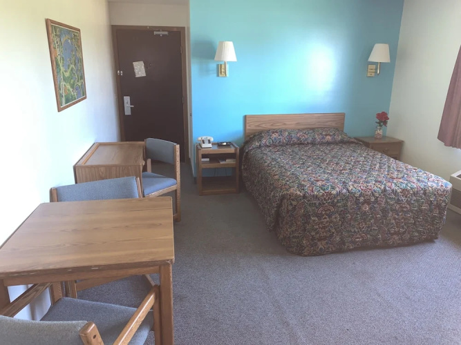 Pine River Inn