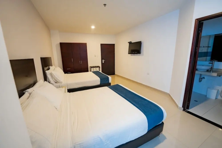 Standard Quadruple room