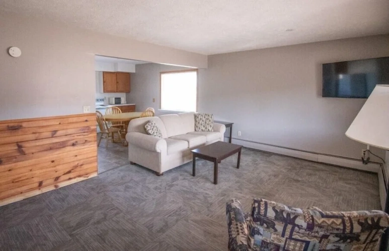 2 Bedrooms Double Suite