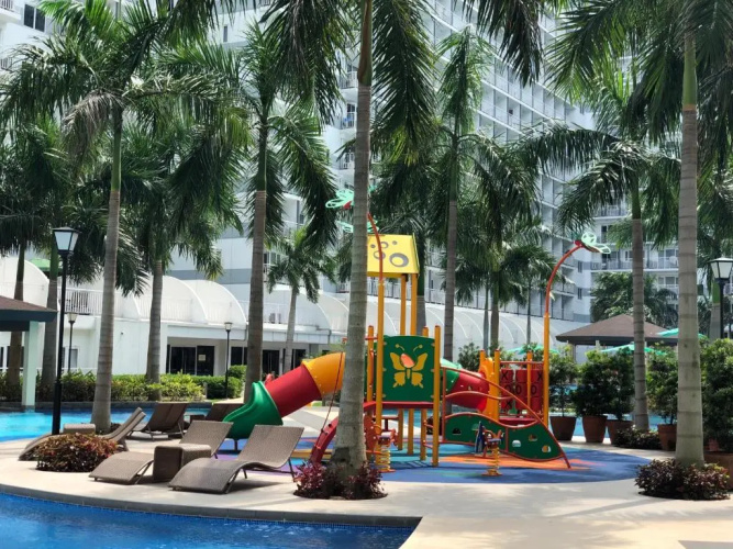 RLR Condo at Shell Residences