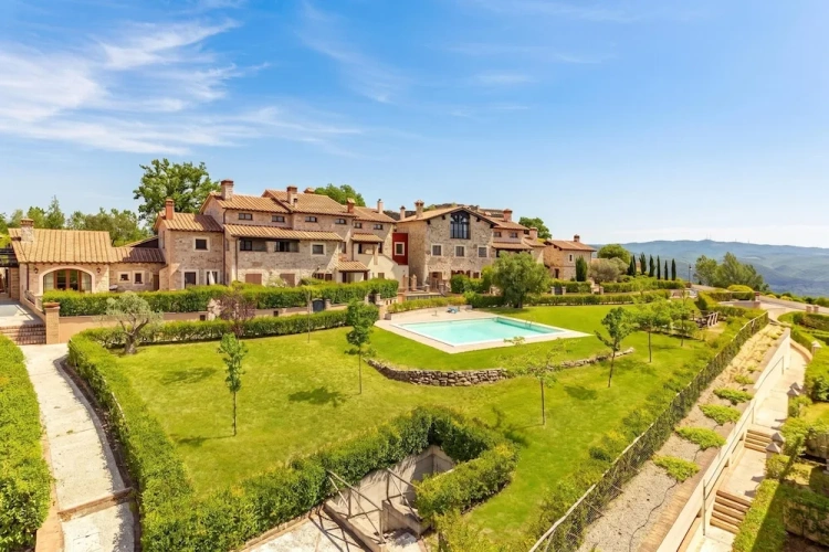 Family Apartment with view